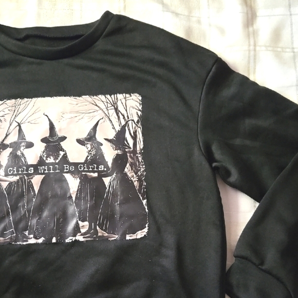 Black Witch Graphic Sweatshirt - Picture 4 of 7